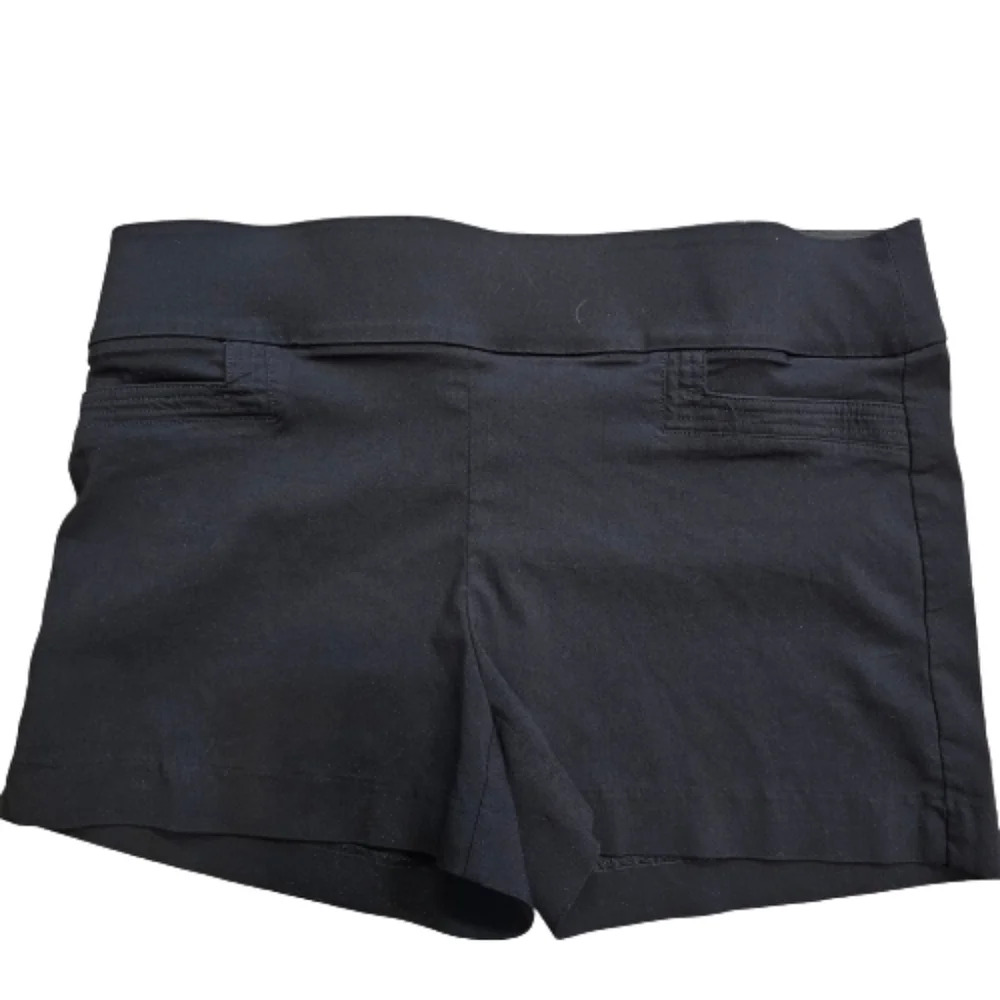 Maurices Wide Band Shorts